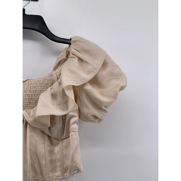 ASTR THE LABEL Women's Beige Satin Ruffle Crop Top SZ S - Picture 6 of 11
